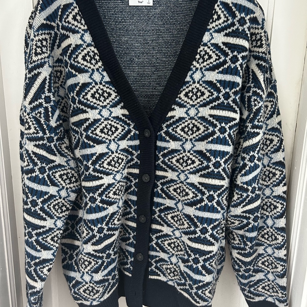 Aritzia Women’s Geometric Patterned Cardigan Sweater - Blue and White